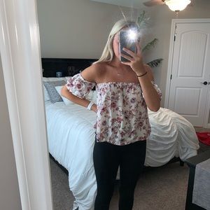 American Eagle floral off the shoulder shirt